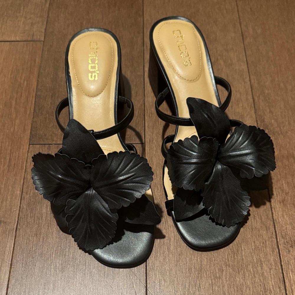 Chico's Black Flower Sandals
